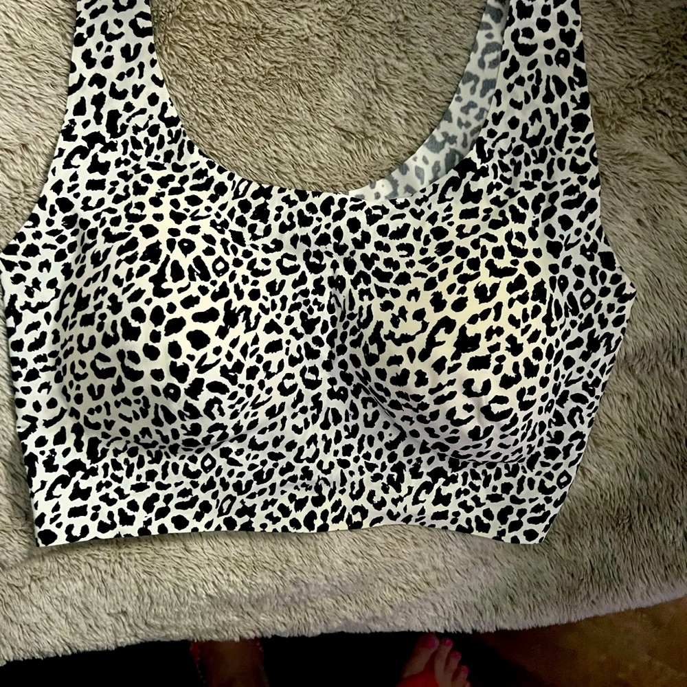 Leopard print shape wear.